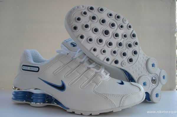 Marine Et Blanc Nike Shox Nz